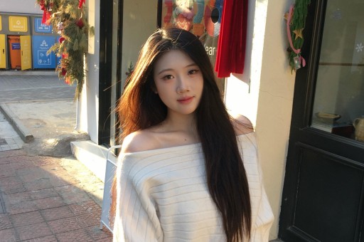 周杰伦划水争议升级！在日本高亢唱满两小时国内敷衍兄弟帮唱